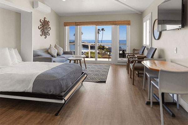 Beach Street Inn and Suites